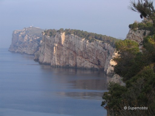 Steilküste von der Insel Dugi Otok - zurÃŒck zur Ãbersicht