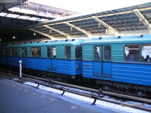 Metro-Station Kutuzovskaja, überirdisch - zurÃŒck zur Ãbersicht